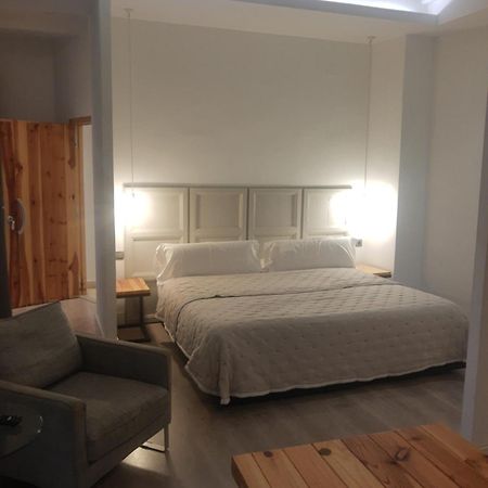 Las Coles Apartasuites Xàtiva المظهر الخارجي الصورة