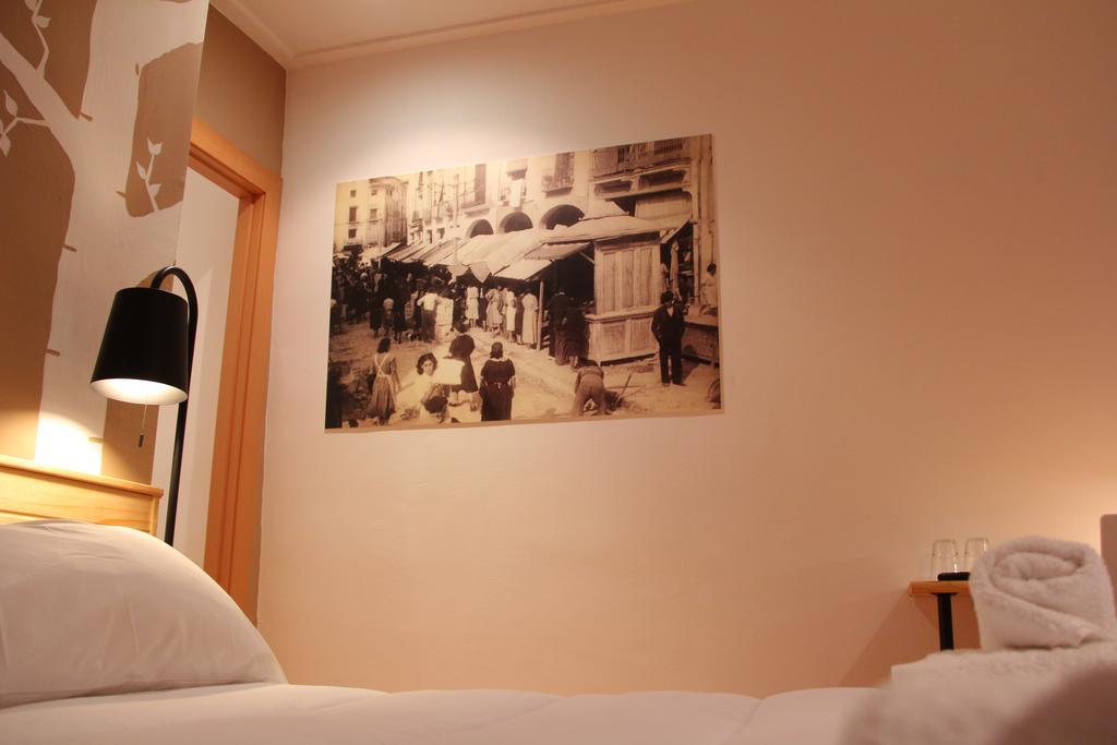 Las Coles Apartasuites Xàtiva الغرفة الصورة