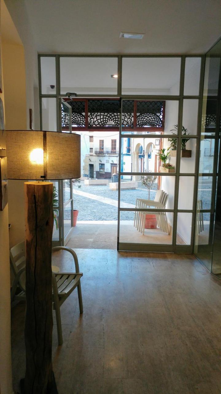 Las Coles Apartasuites Xàtiva المظهر الخارجي الصورة