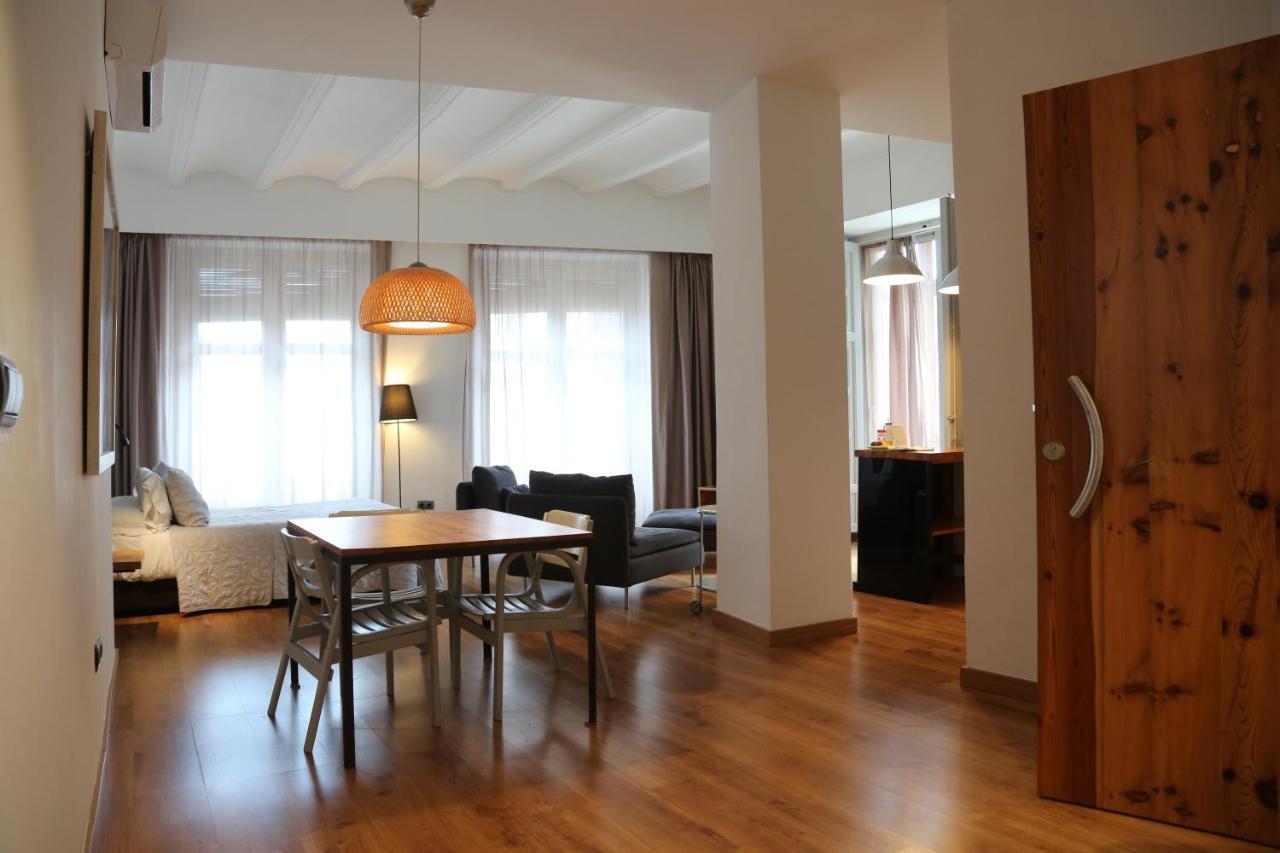 Las Coles Apartasuites Xàtiva المظهر الخارجي الصورة